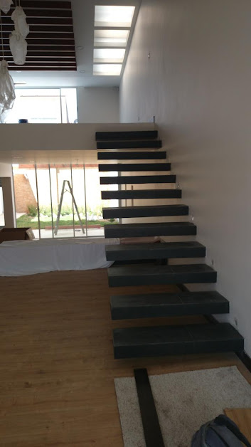 Construcción de casa moderna en Salitre Greco